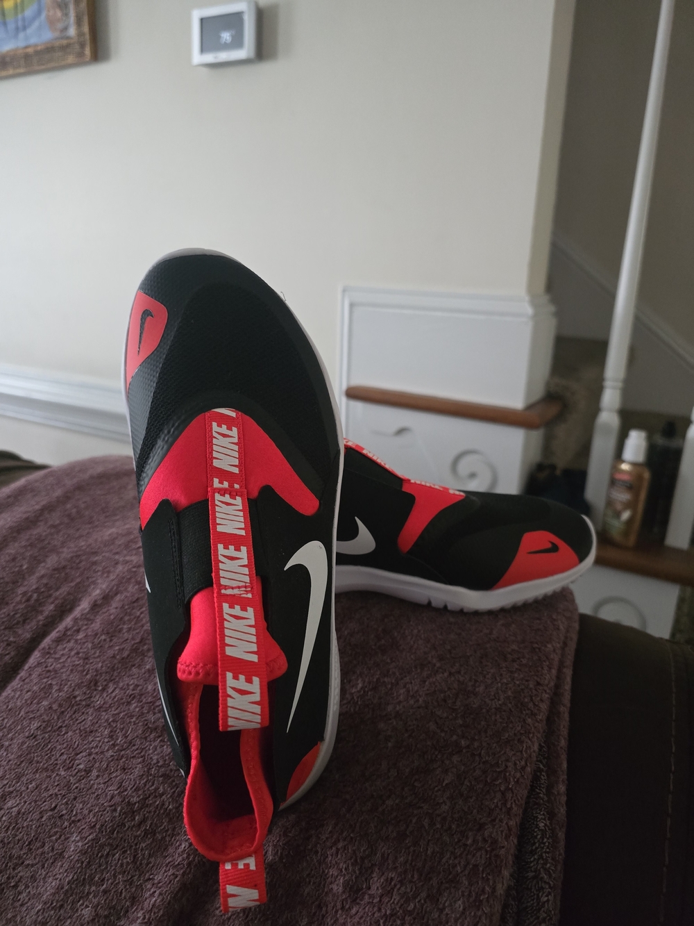 Nike Kids Slip-On Sneakers - Black & Red